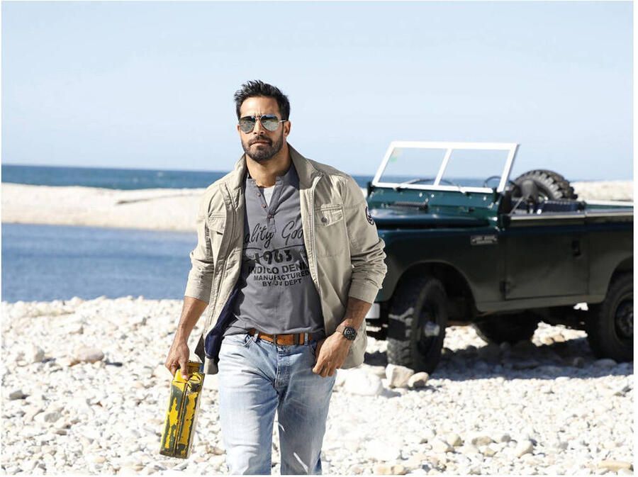 Jan Vanderstorm T shirt NANTE in een trendy laagjes look