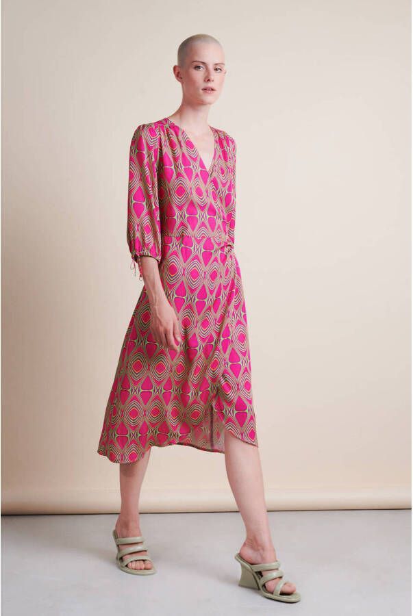Jane Lushka jurk Colinda Dress met grafische print en plooien roze groen