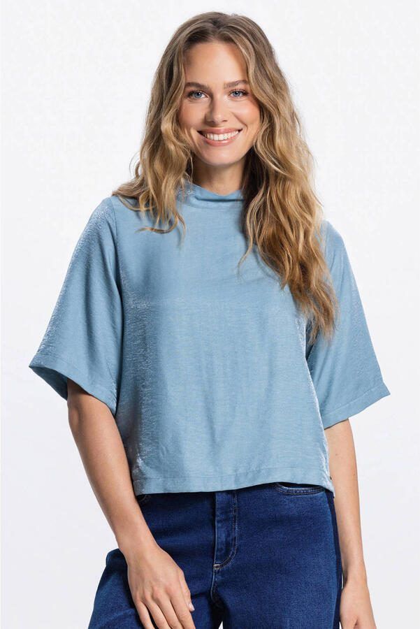 JANSEN AMSTERDAM Dames Tops & T-shirts Odile Top Ws 116 Short Sleeve High Neck Lichtblauw - Foto 5
