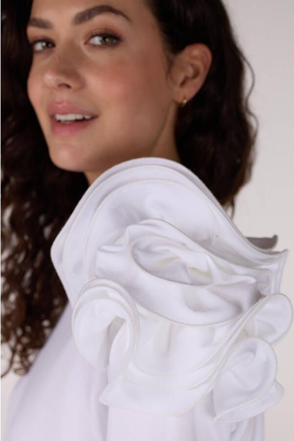 JANSEN AMSTERDAM Dames Tops & T-shirts Roxy T-shirt Co 105 Short Slv Flower Detail Wit - Foto 5