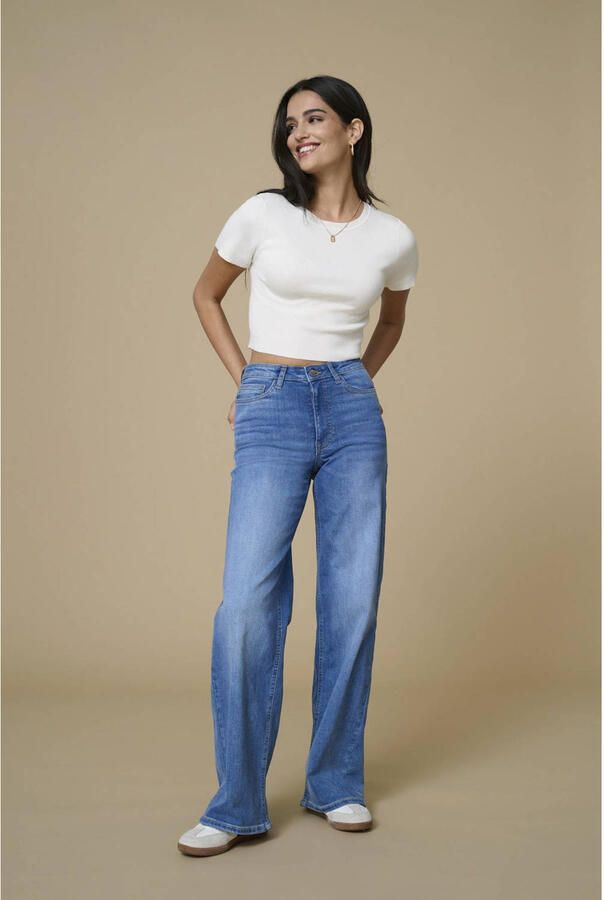 JDY High-waist jeans FELINA-FINA HW WIDE MED BLUE DNM NOOS