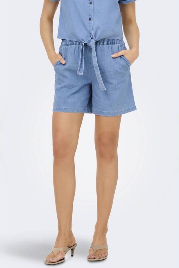 JDY regular waist short light blue denim