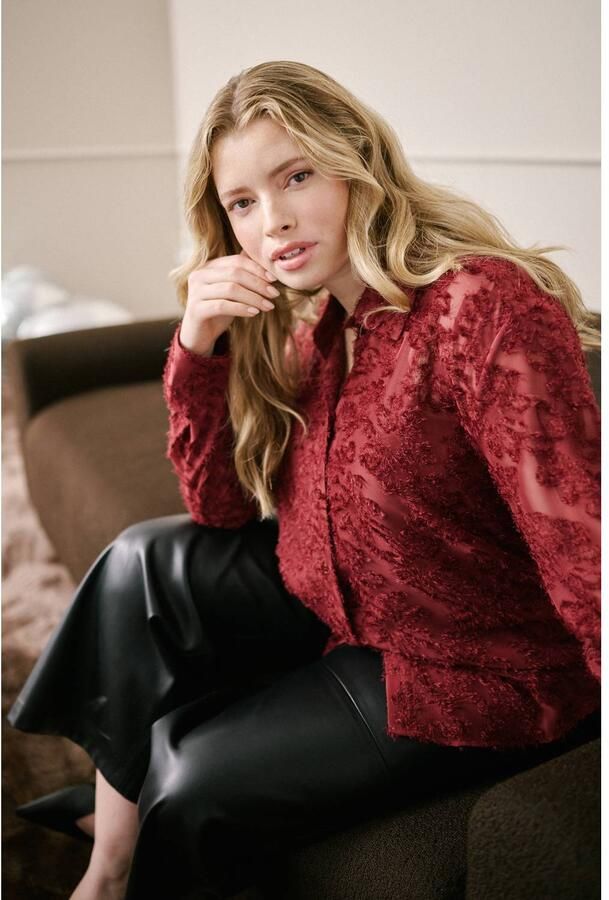 Kaffe Curve Plus Size semitransparante blouse rood - Foto 2
