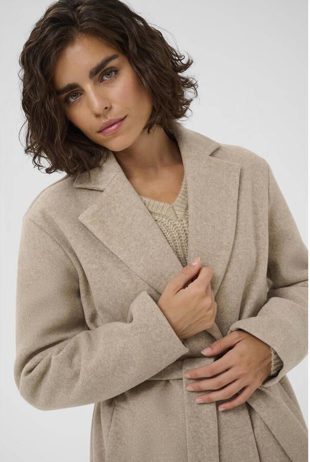 Kaffe manteljas beige