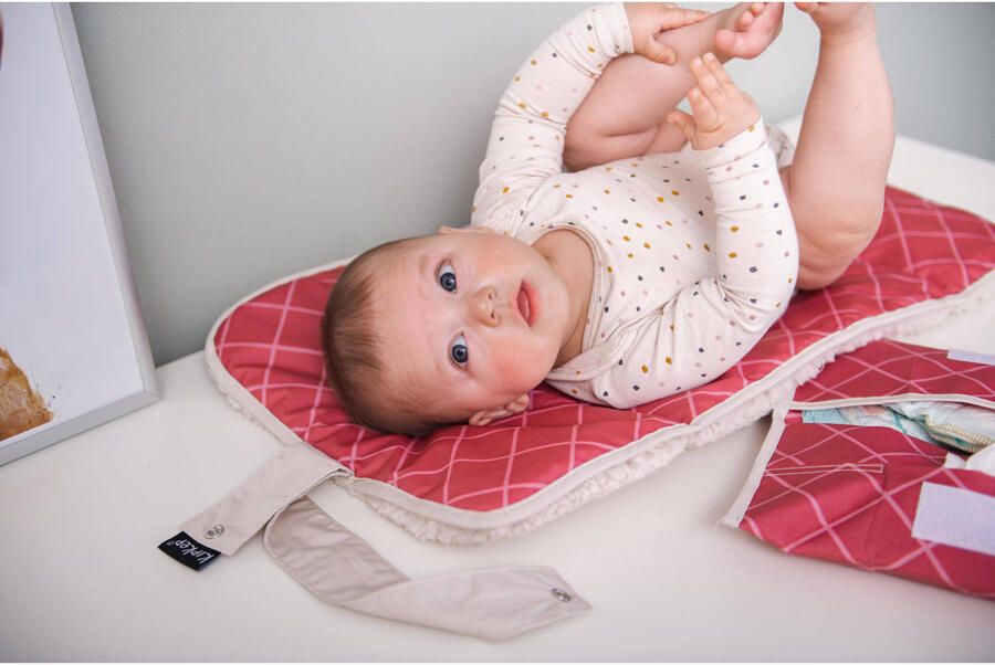 KipKep Napper verschoonmatje met teddy dusty clay Roze All over print - Foto 3