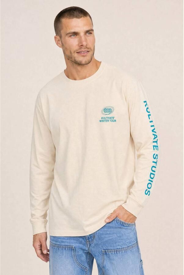 Kultivate oversized longsleeve met backprint beige