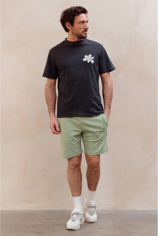 Kultivate relaxed gebloemd T-shirt met backprint antraciet - Foto 2