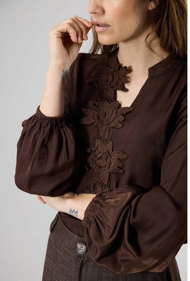 LabeL DOT blouse donkerbruin - Foto 3