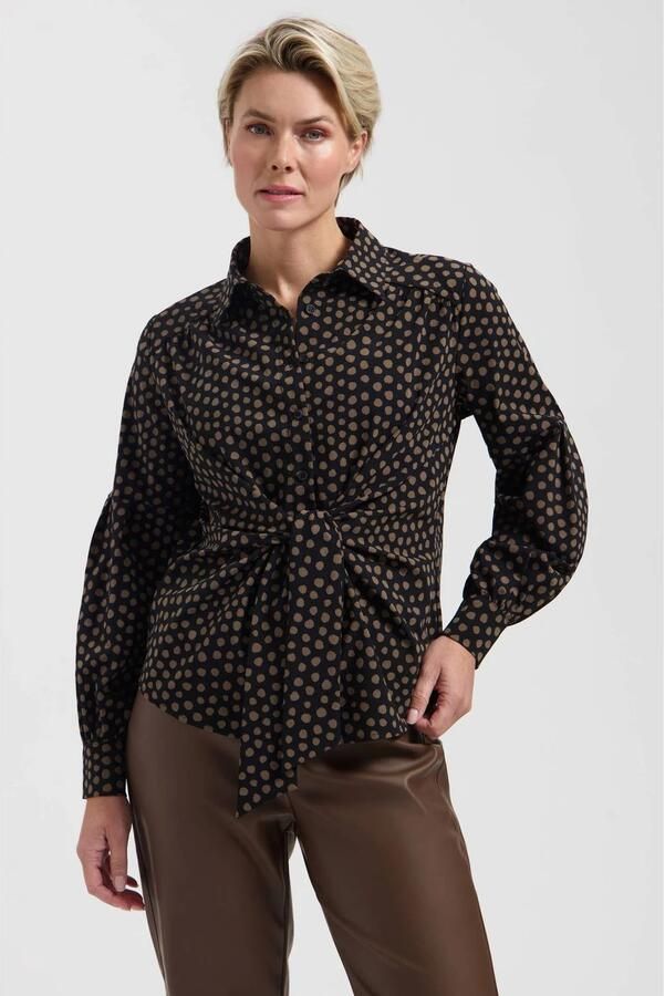 Lady Day travelstof blouse met stippen zwart bruin