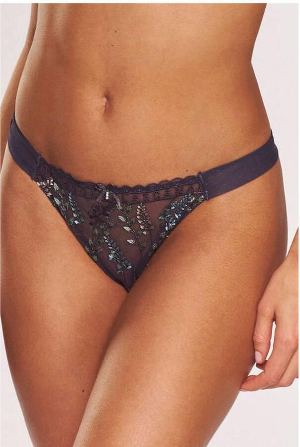 Lascana String Mirabel Amira-Collectie van mesh met glanzend bloemenborduursel transparant ondergoed