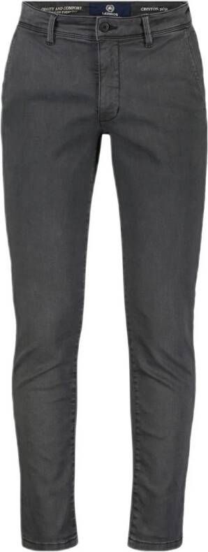 Lerros Slim fit chino met ceintuurlussen.