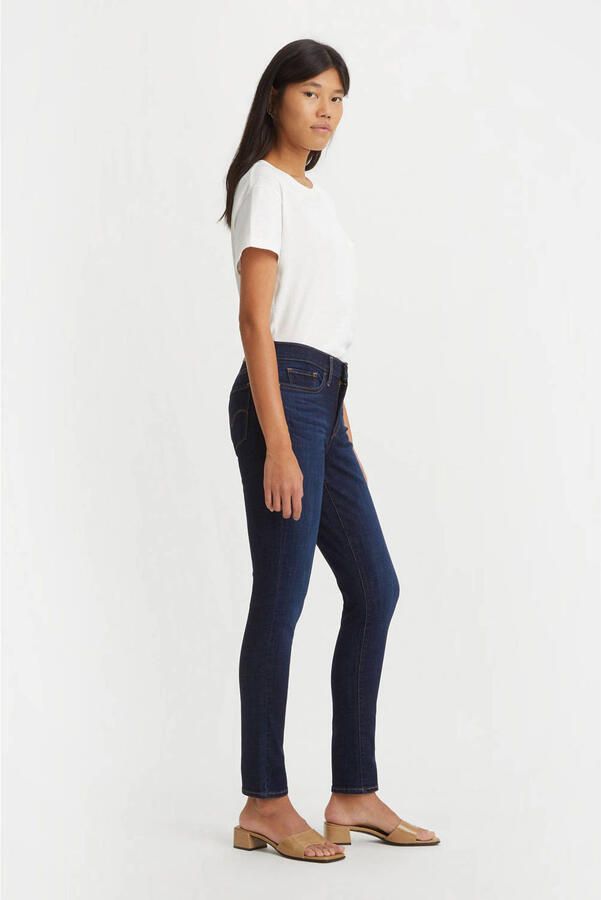 Levi's 300 Skinny fit jeans in 5-pocketmodel model 'SHAPING SKINNY'