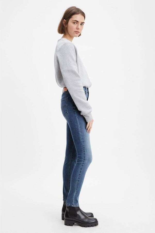Levi's 300 Skinny fit jeans met labelpatch model '311™ SHAPING SKINNY'