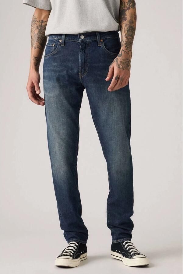 Levi's 512 slim tapered jeans breaking news