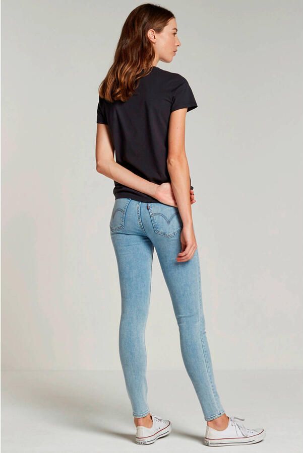 Levi's Chique zwart logo-T-shirt voor alledaagse elegantie Black Dames