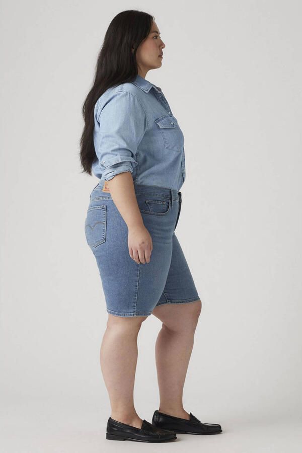 Levi's Plus regular waist denim short medium blue denim - Foto 2