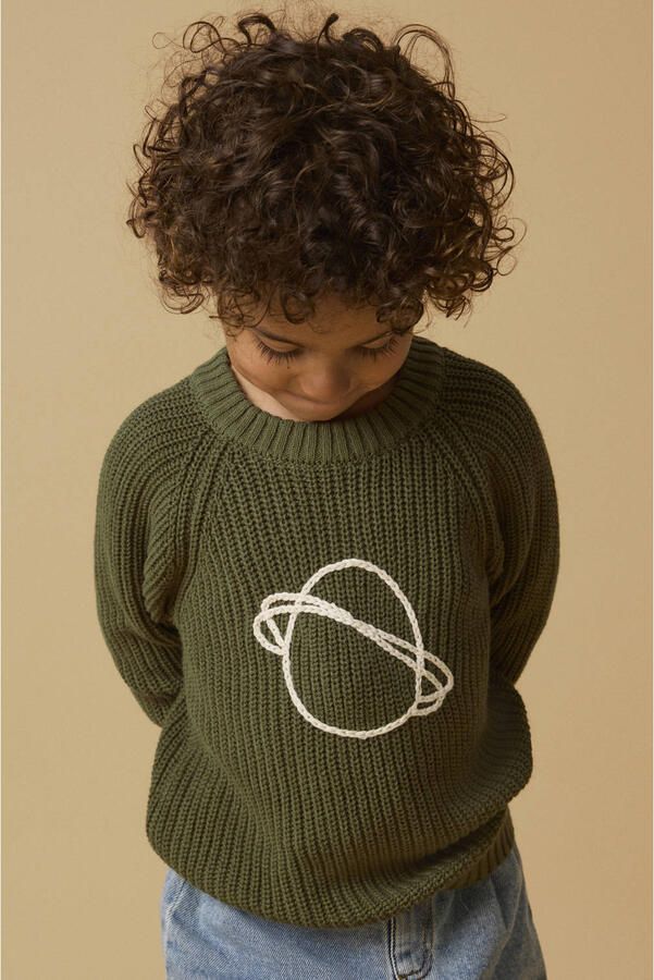 LIL' ATELIER MINI katoenen regular fit gebreide trui met borduursels en print olijfgroen