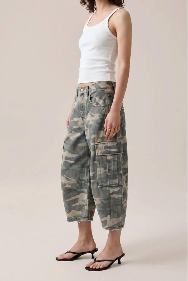 Lois denim barrel camouflage bermuda short groen