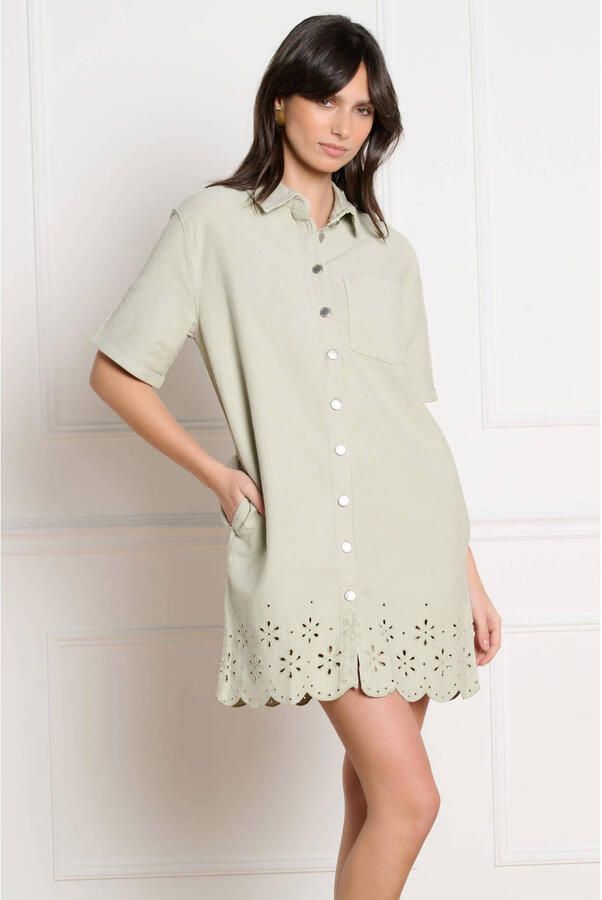 LOLALIZA blousejurk broderie lichtgroen