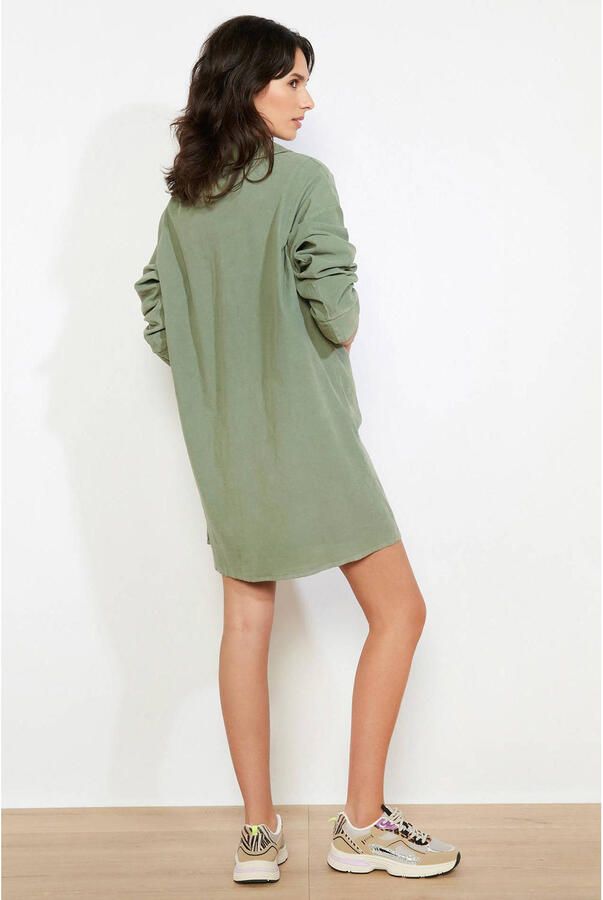 LOLALIZA corduroy blousejurk kaki - Foto 2