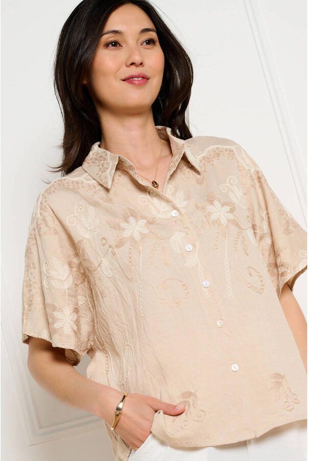 LOLALIZA gebloemde broderie blouse beige
