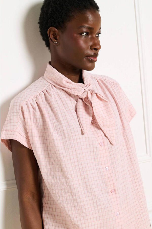 LOLALIZA geruit blouse lichtroze