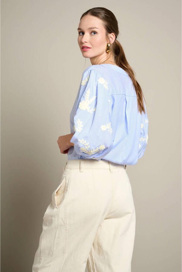 LOLALIZA gestreepte blouse lichtblauw