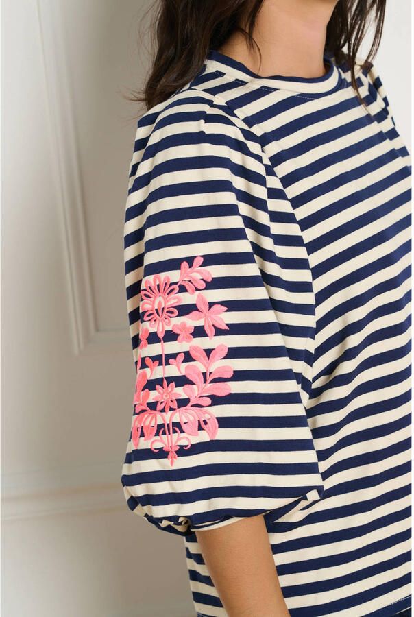 LOLALIZA gestreepte top met borduursels blauw - Foto 3