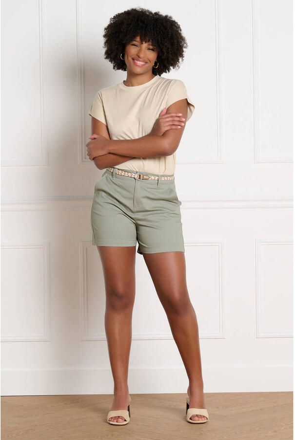 LOLALIZA slim regular waist chino short lichtkaki - Foto 2