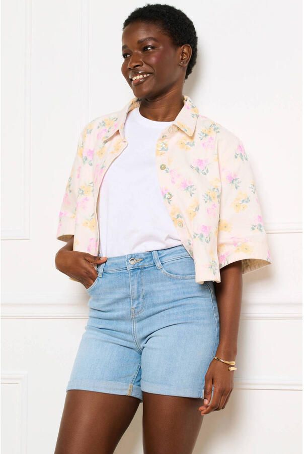 LOLALIZA slim regular waist short light blue denim