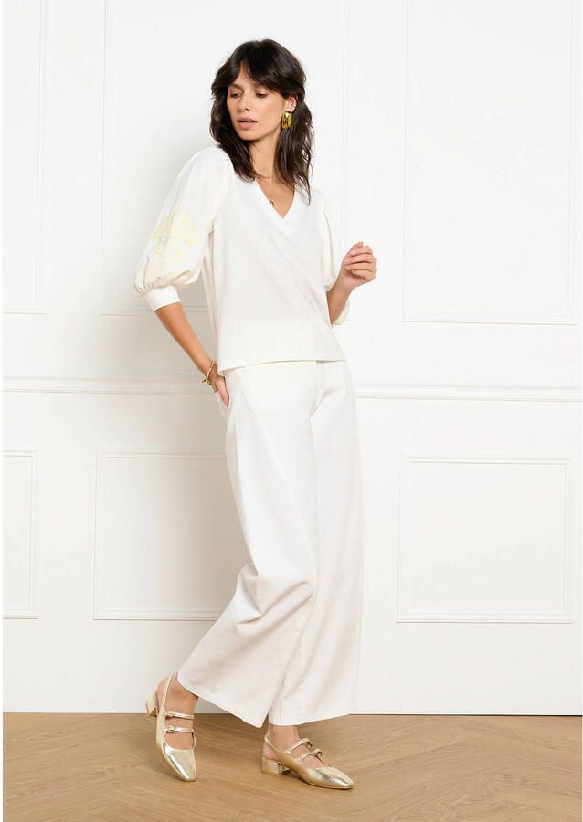 LOLALIZA top met borduursels ecru