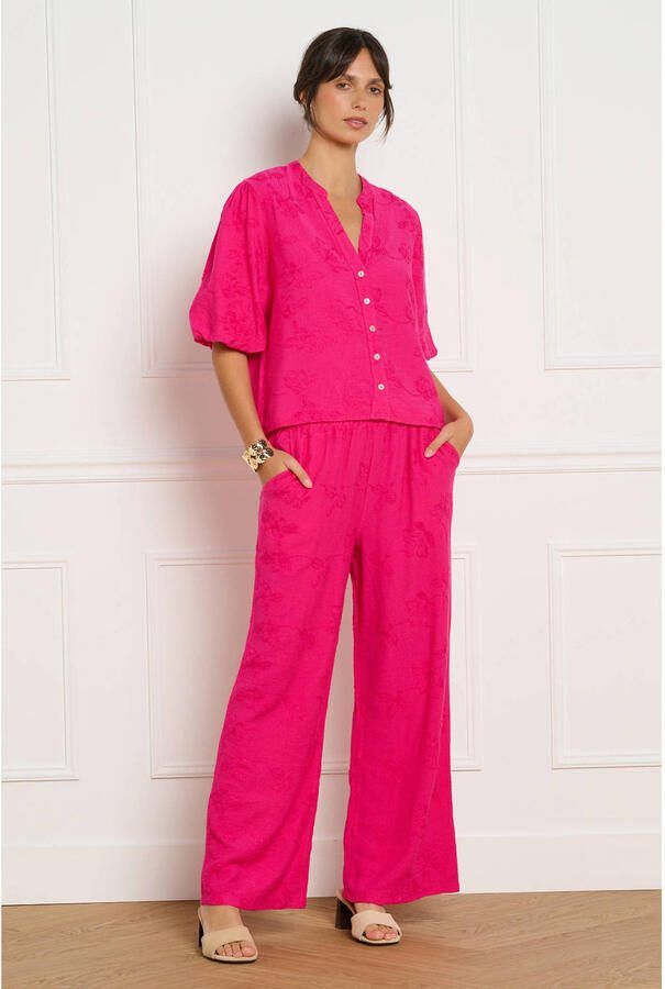 LOLALIZA viscose gebloemde broderie blouse roze - Foto 3