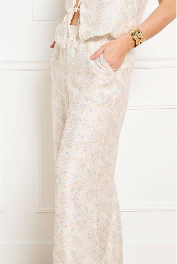 LOLALIZA wide leg regular waist gebloemde broek ecru - Foto 3
