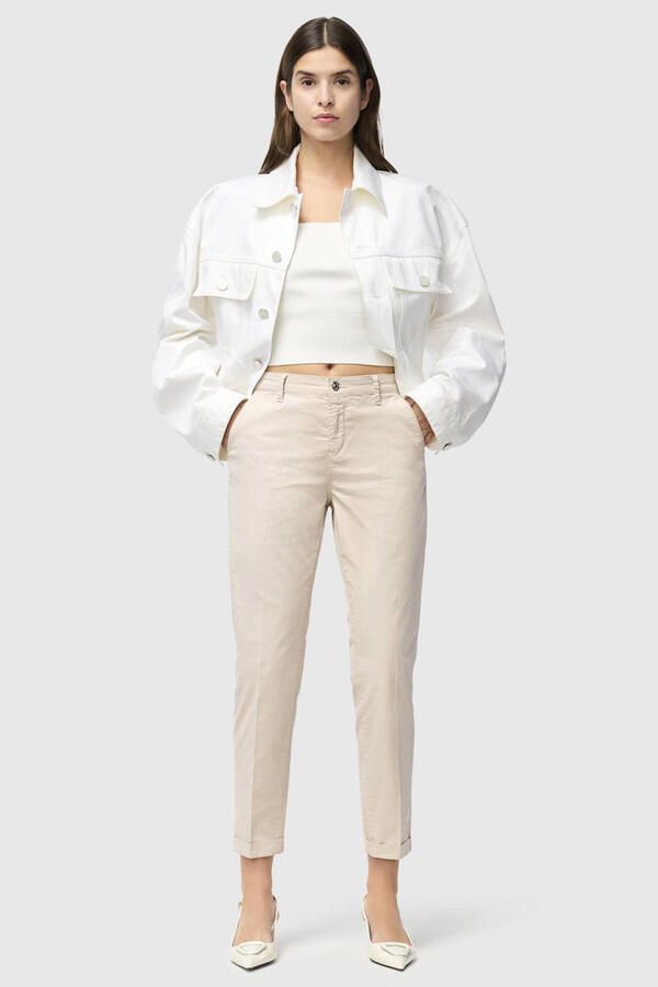 MAC Chino turn up met subtiele glans elegant en sportief tegelijk - Foto 3