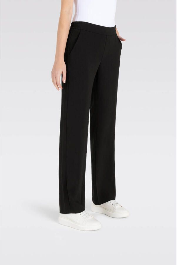 MAC Bootcutbroek Chiara Bootcut-vorm in figuuraccentuerende vorm