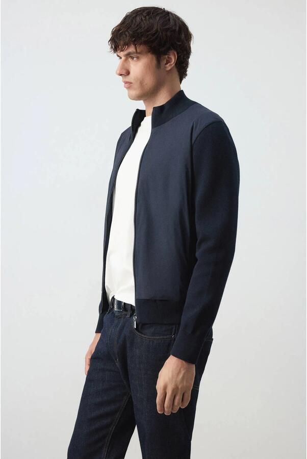 Mango Man gebreid vest donkerblauw - Foto 3