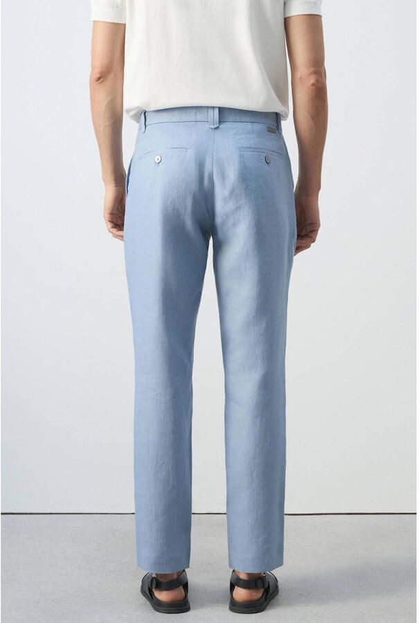 Mango Man linnen slim fit chino lichtblauw - Foto 3