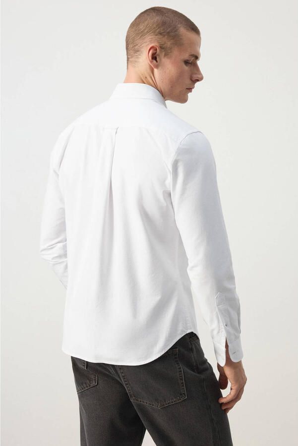 Mango Man regular fit casual oxford overhemd wit - Foto 2