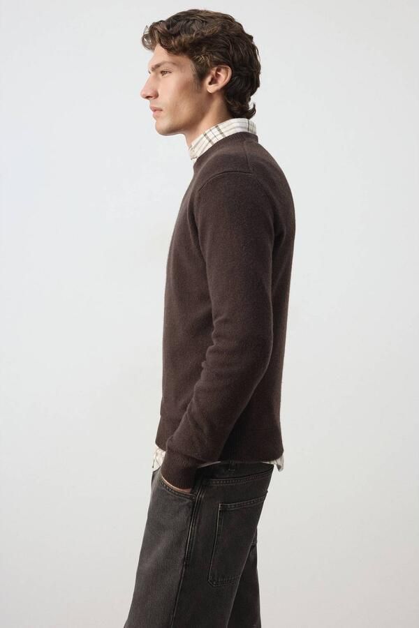 Mango Man regular fit gebreide trui met wol donkerbruin - Foto 3