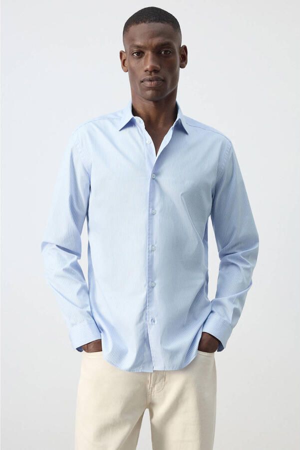 Mango Man regular fit gestreept casual overhemd lichtblauw