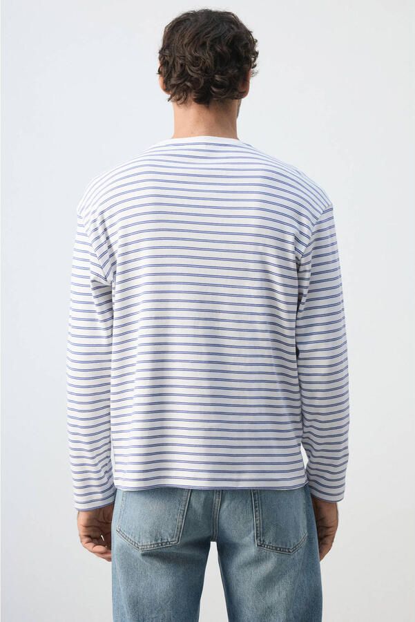 Mango Man regular fit gestreepte longsleeve wit - Foto 3