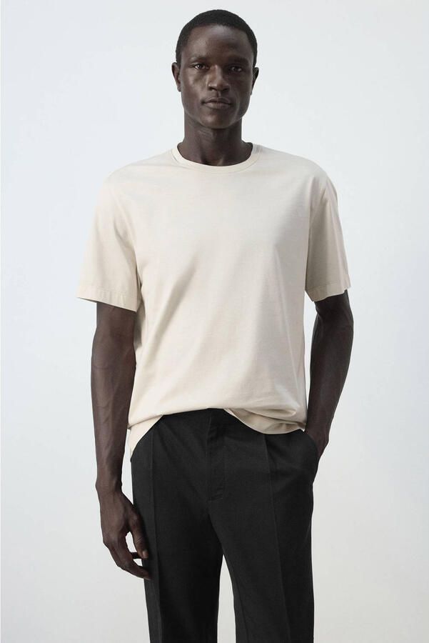Mango Man regular fit T-shirt ecru