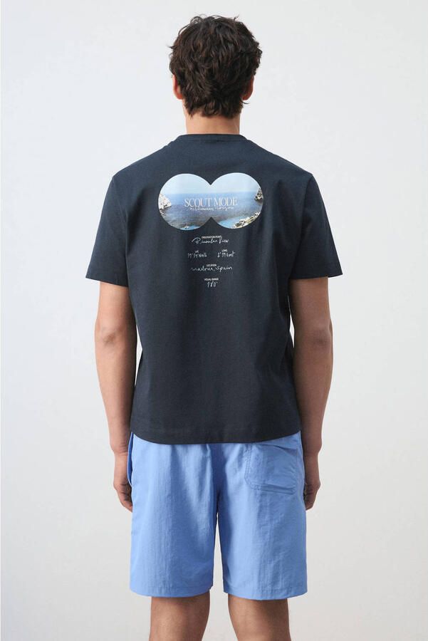 Mango Man regular fit T-shirt met backprint marineblauw - Foto 3