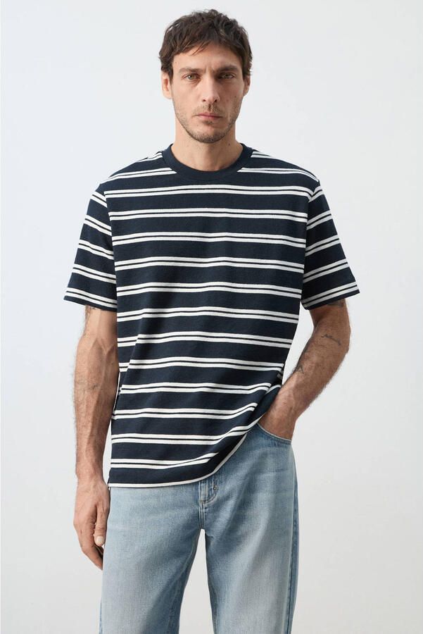 Mango Man regular gestreept T-shirt donkerblauw