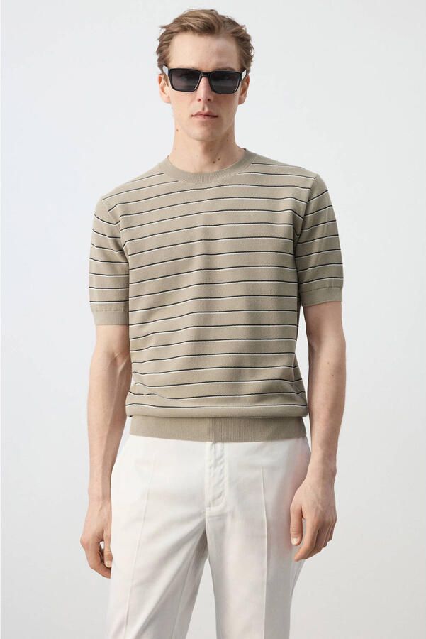Mango Man regular gestreept T-shirt gebreid beige