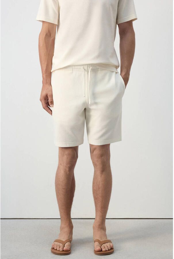 Mango Man relaxed fit bermuda short wit