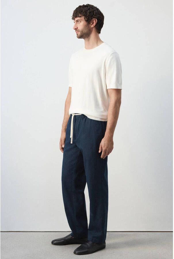 Mango Man relaxed fit casual broek met linnen donkerblauw - Foto 4