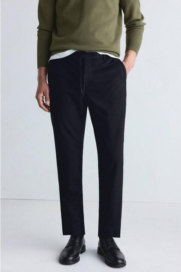 Mango Man slim fit casual broek zwart