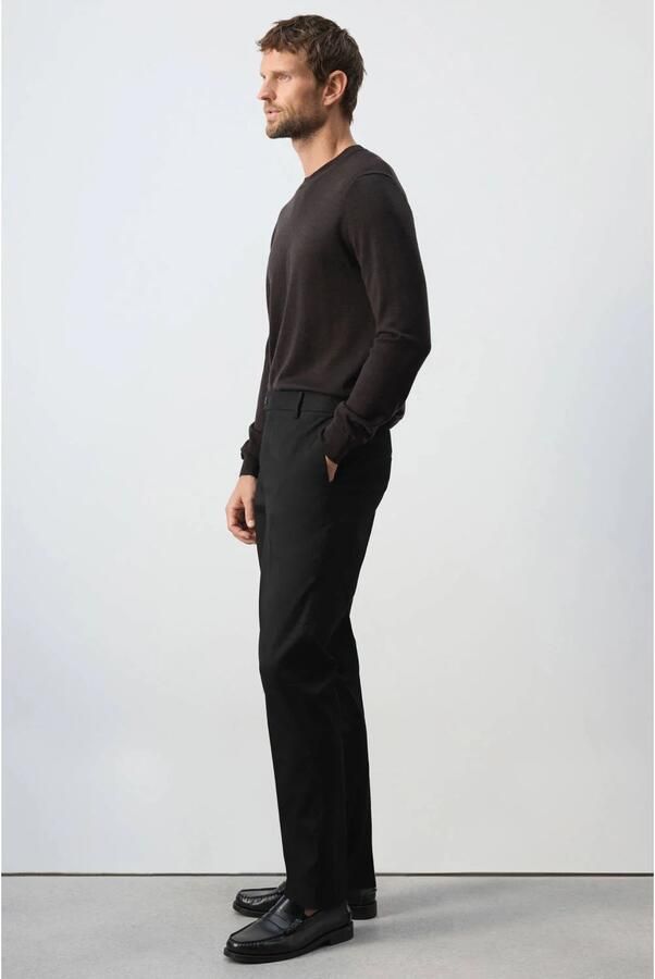 Mango Man slim fit chino zwart - Foto 3