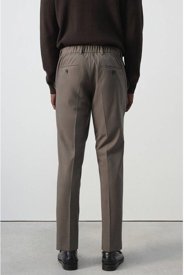 Mango Man slim fit cropped broek met plooien middenbruin - Foto 3